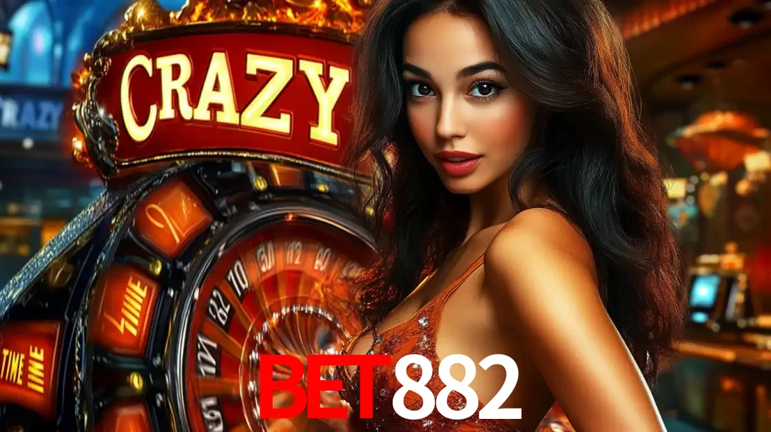 Mulher glamourosa olhando para a câmera com a roda vermelha do Crazy Time ao fundo em um ambiente de cassino, destacando a emoção dos jogos ao vivo no BET882.